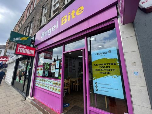 最新の企業 ソリューションについて 高明るさスクリーンに面した窓