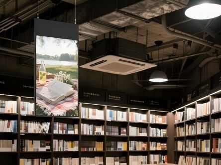 最新の企業 ソリューションについて Jewelry & Watch Brands Tiffany Rolex——Hanging window display screens